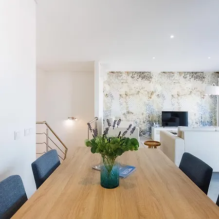 Διαμέρισμα Serene Horizon - By Sch - D *