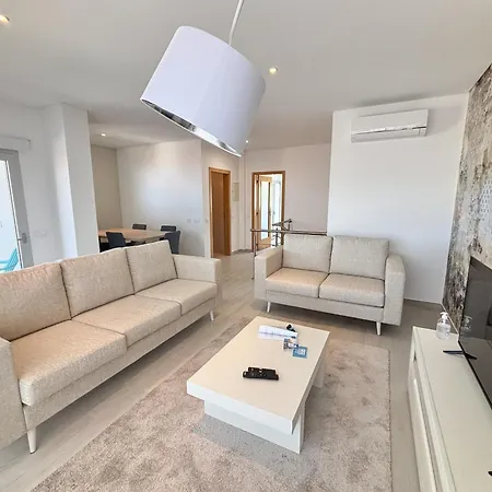 Serene Horizon - By Sch - D *