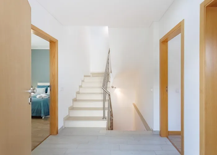 Апартаменты Serene Horizon - By Sch - D *