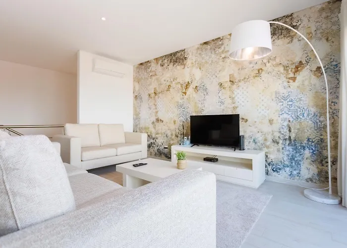 Serene Horizon - By Sch - D Апартаменты *