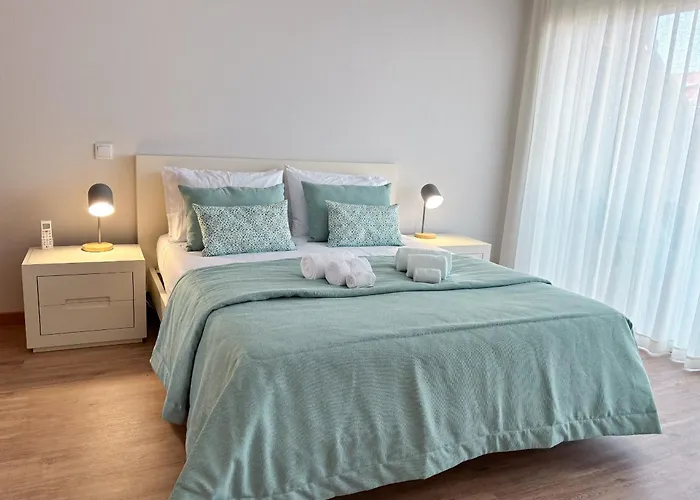 Апартаменты Serene Horizon - By Sch - D